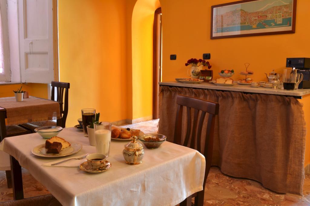 A Casa Di Mamma Bed & Breakfast Naples Exterior photo